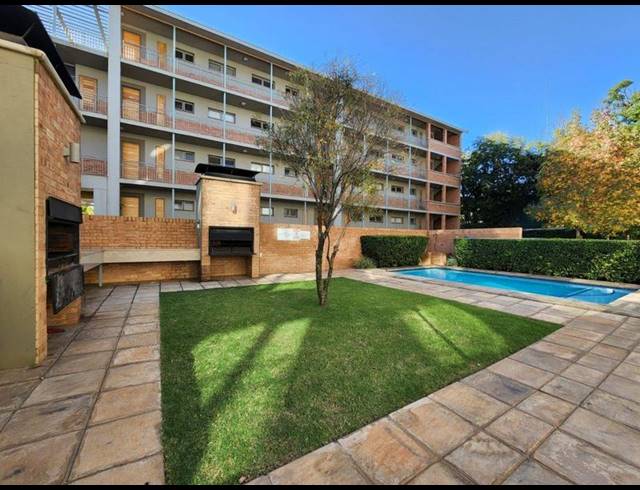 2 BEDROOM APARTMENT FOR SALE IN NIEUW MUCKLENEUK